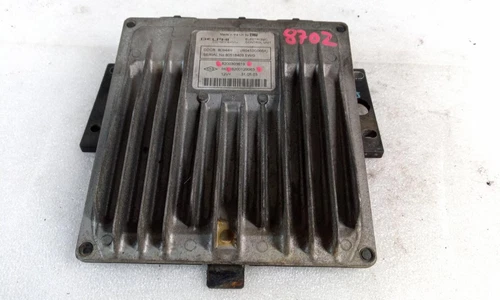 8200303619 Centralita Motor Uce para RENAULT CLIO II FASE II (B/CB0) 2001 527724 - Imagen 1 de 8