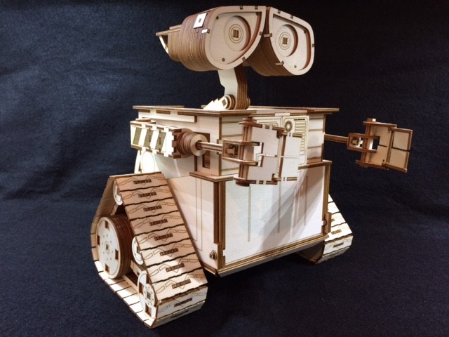 Laser Cut Wooden Wall E Robot. 3D Model/Puzzle Kit