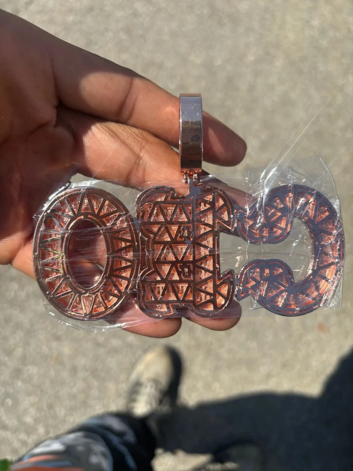 Collar Colgante 5AAA+ CIRCONITA CÚBICA Completo Ice Out Hop Hip Bling Personalizado Letra Grande Nombre Foto 4 de 4