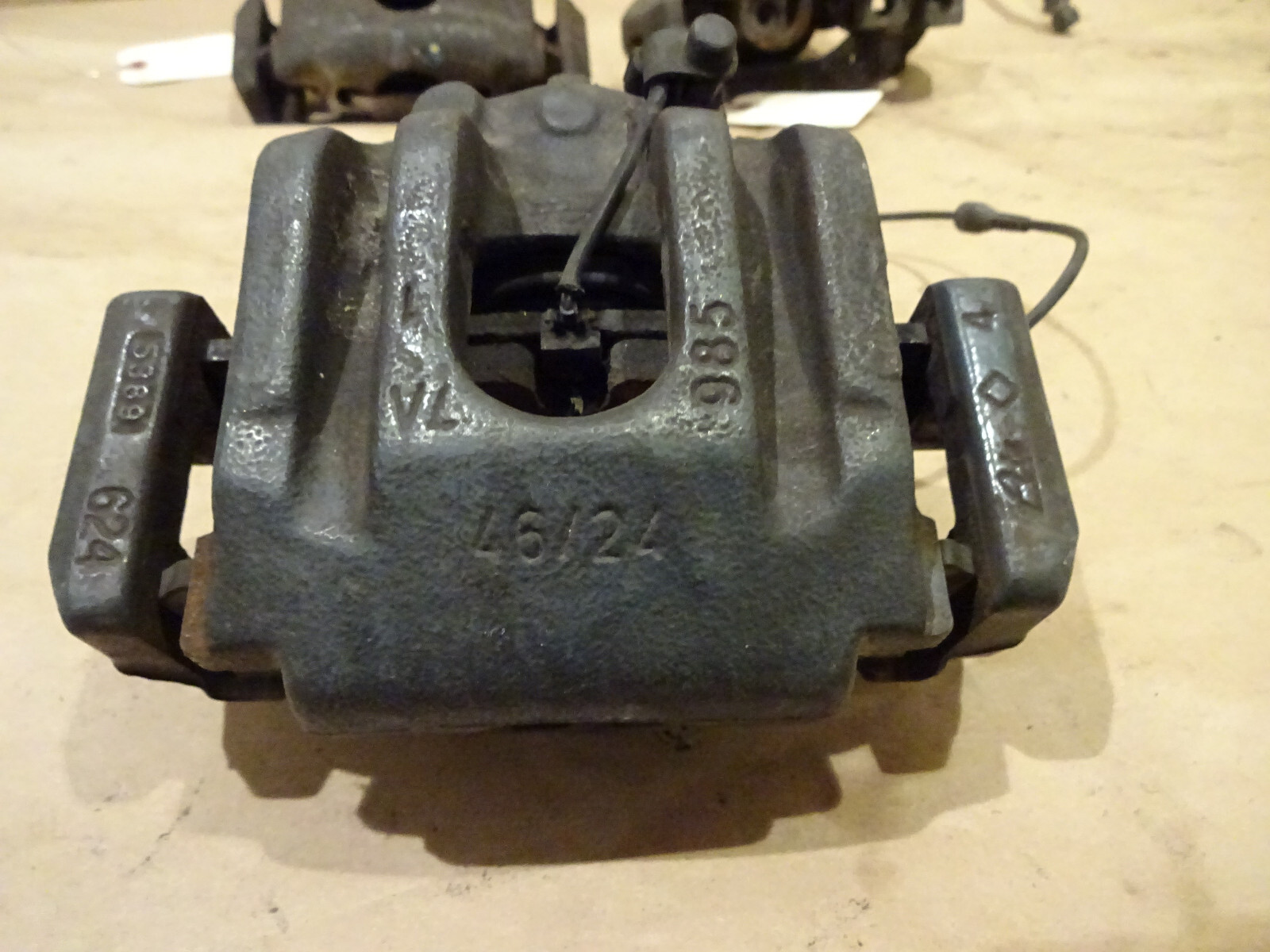 Bentley Arnage Sedan 1999-2004 RH Rear Passenger Side Brake Caliper