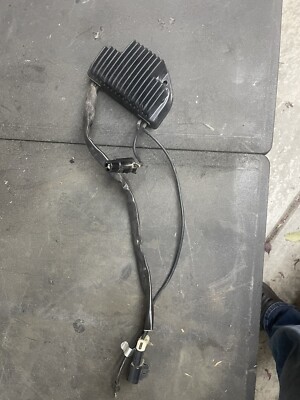02-07 Harley Davidson V-ROD VRSC VROD Rectifier Voltage Regulator Control