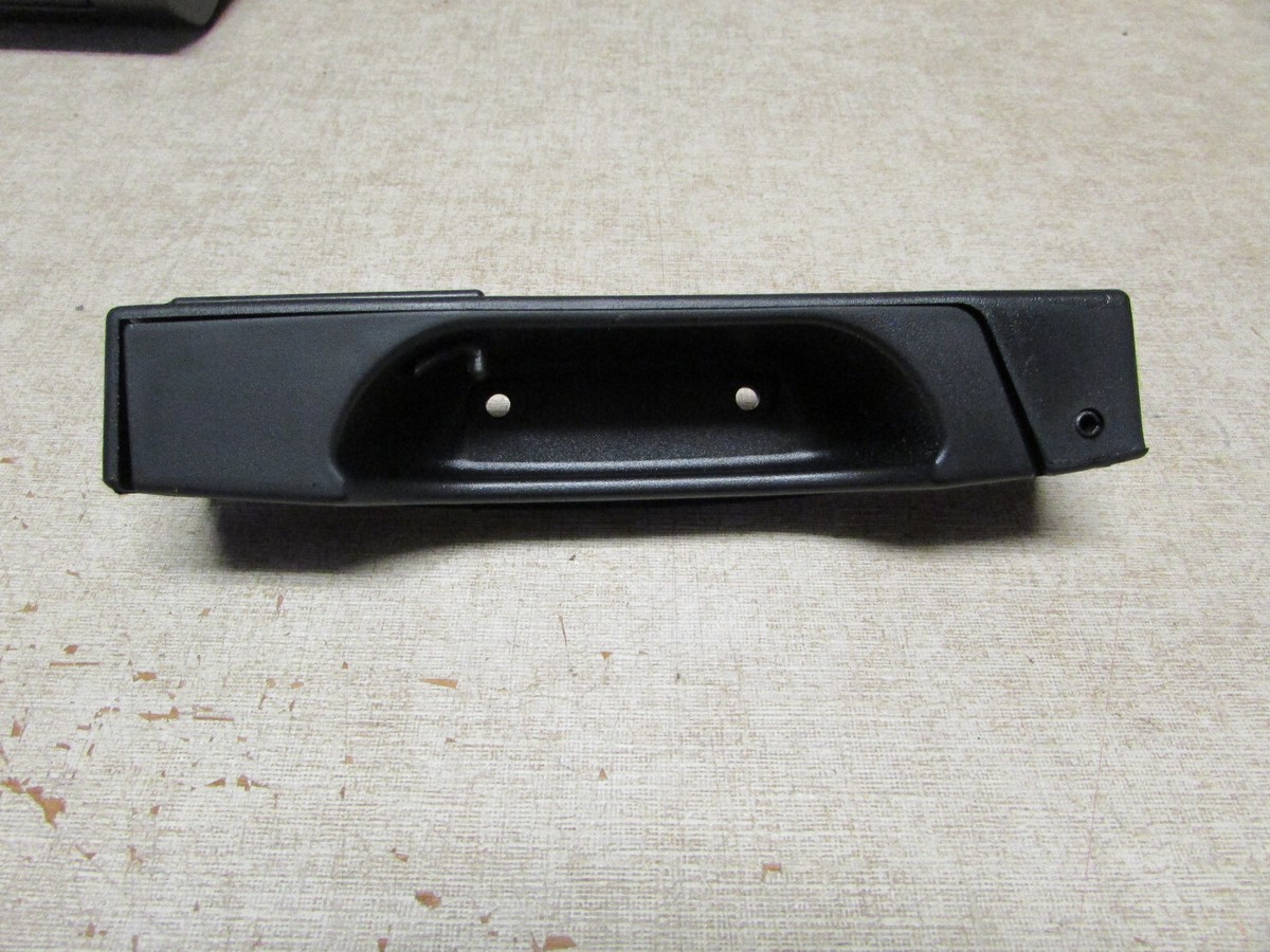 Norcold 629814 Refrigerator Door Handle Assembly | 619573, 621107
