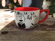 Hallmark 2023 PEANUTS Gang Charlie Lucy Linus Snoopy Holiday Mug Fa la la NEW