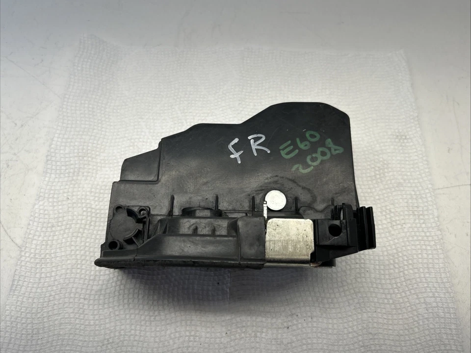 Actuador de bloqueo de pestillo de puerta delantera derecha OEM PARA BMW M2 M235I 7202146 2014 2015 2016 Foto 2 de 4