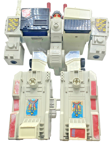 1985 Hasbro Transformer G1 Metroplex AS IS Incomplete Parts Only - Picture 5 of 15