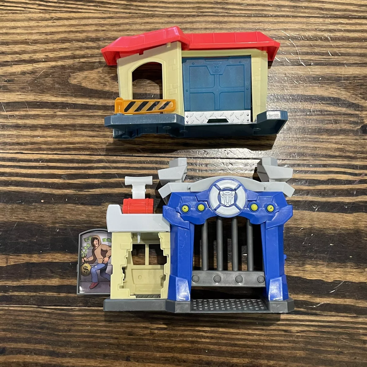 Rescue bots hotsell police station
