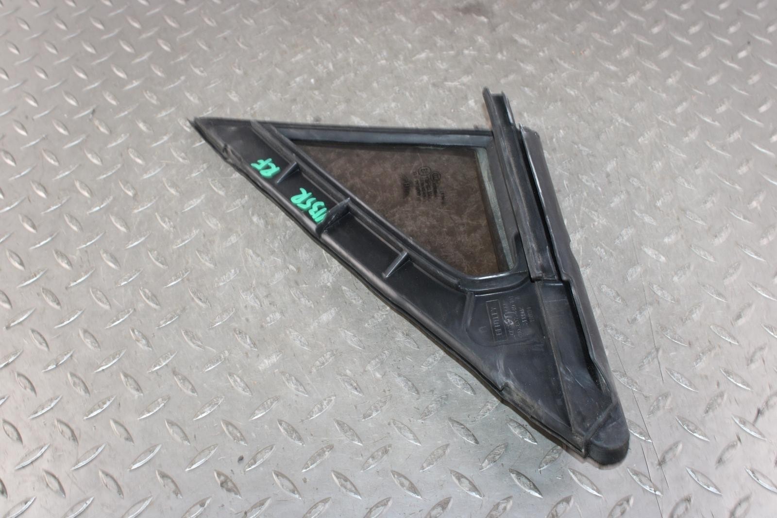 14-18 Flying Spur Front Passenger Right RH Quarter Window Glass OEM Factory WTY