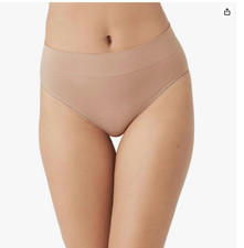 Wacoal Women's Feeling Flexible Seamless Hi Cut Panty Nude US 6-M