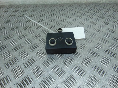 Audi A1 Tür rechts Fahrerseite vorne Steuergerät Modul 8x0959793 MK1 2010-2018B