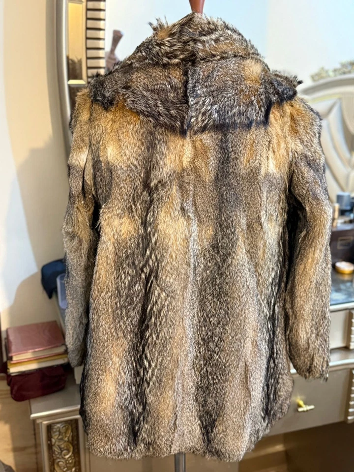 Handmade German Raccoon Fur jacket – Natural Brown – Fine Fur „Edel Pelz - Image 3 of 4
