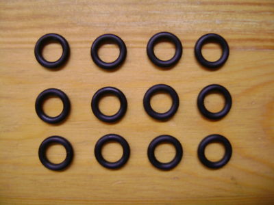 CARRERA SERVO 140 V1 12 Stück Vorderreifen Reifen Supergripp NEU O-Ringe !