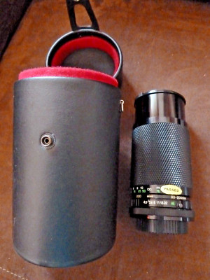 Soligor 80-200mm zoom & Macro Camera Lens with Protective Case