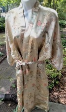 Vintage Asian Robe Sz Sm Floral Bird Dragon Pattern Stunning