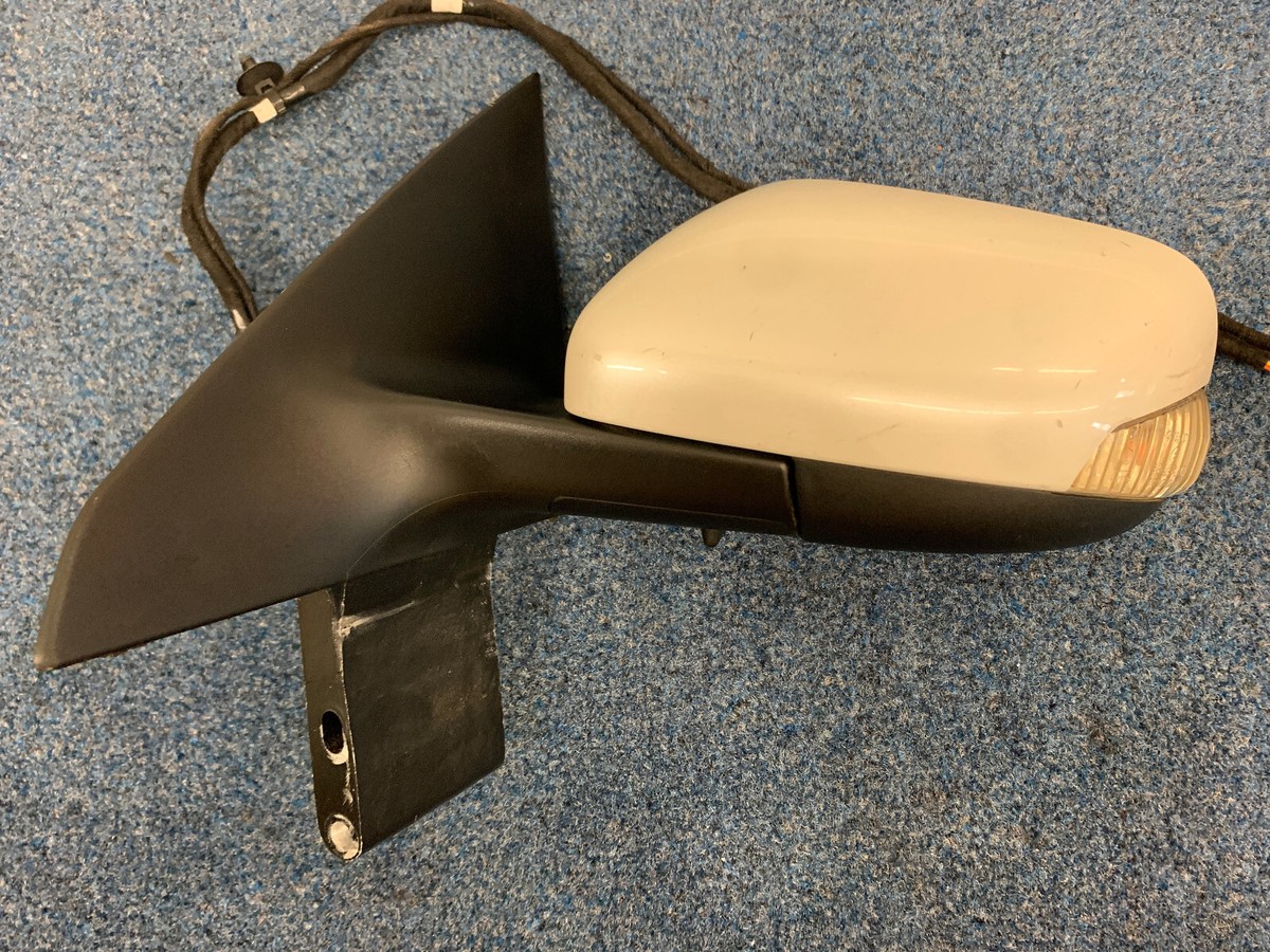 06-07 Volvo C70 Left Drivers Side View Mirror 453 White Pearl  