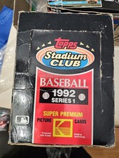 1992 TOPPS STADIUM CLUB UNOPEND PACKS BOX.