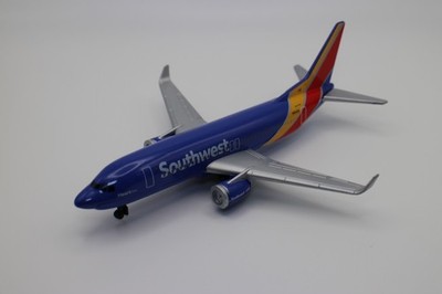 Daron Southwest Airlines Boeing 737 Blue Heart Livery Toy Plane Loose 6''