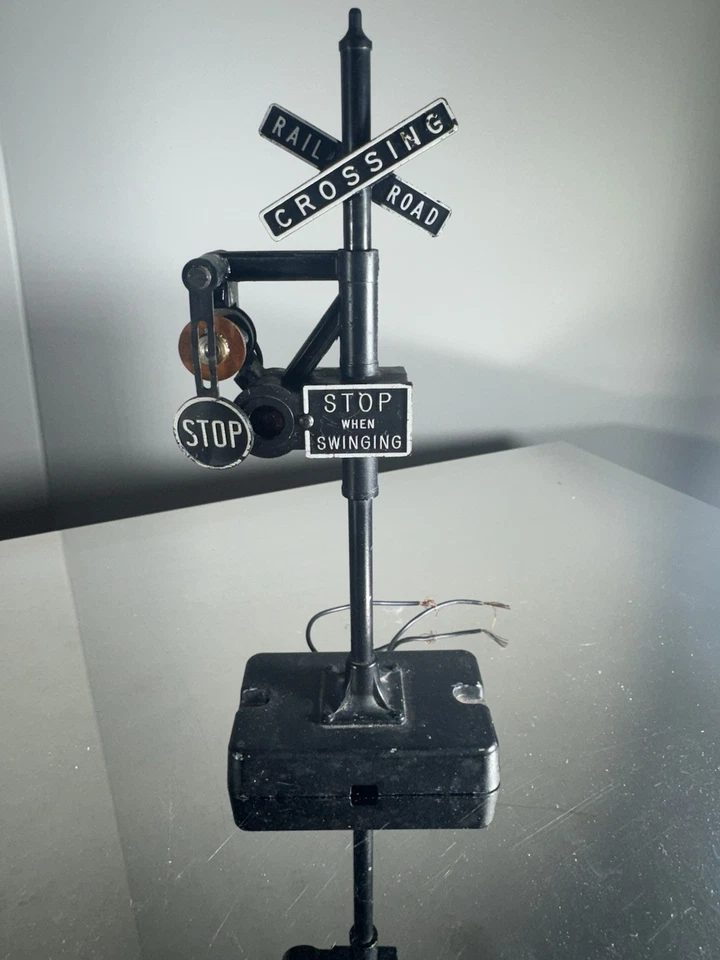 LIONEL POST-WAR TRAINS  OPERATING BANJO SIGNAL No. 140 WITH BOX - Image 3 of 4