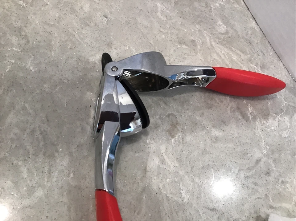 Trudeau Garlic Press, Red Preowned - Image 3 of 3