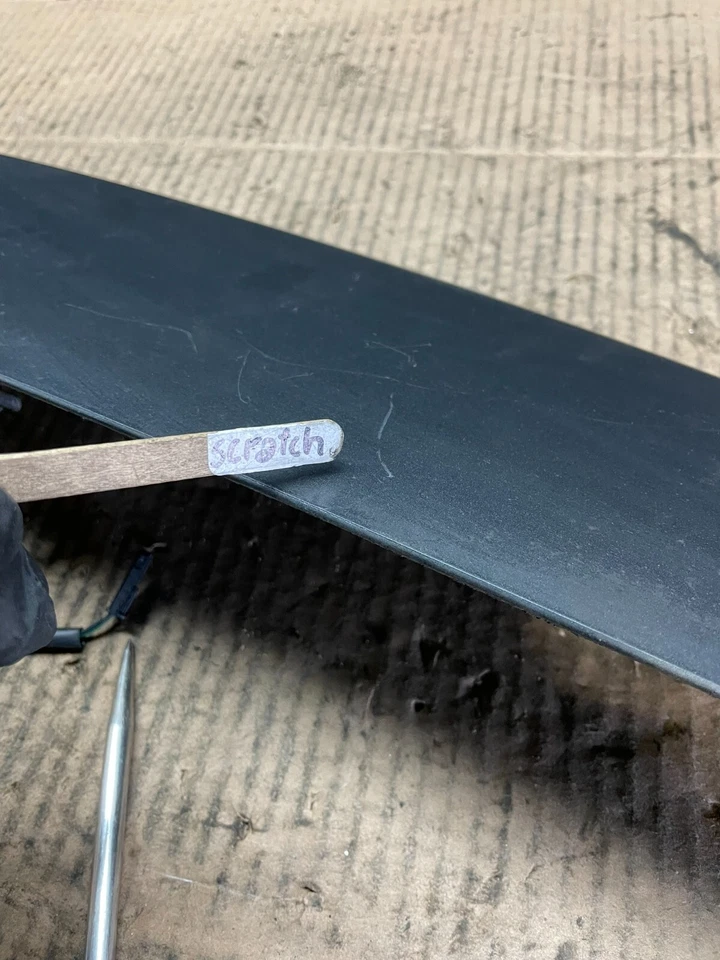 Chevrolet Trax 2013 a 2016 alerón J4298 OEM DG Foto 4 de 4