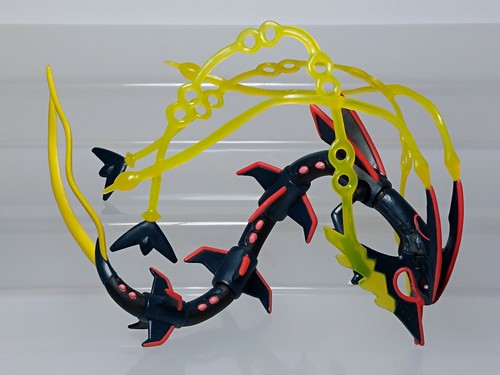 rayquaza pokemon figure