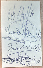 GORDON HILL - TREVOR BROOKING - STUART PEARSON + ANDERE FOOTBALL-AUTOGRAMME.