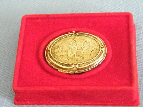Vintage Max Factor Hypnotique Golden Keepsake Perfume Compact & 2 oz. Bath Drops - Picture 5 of 8