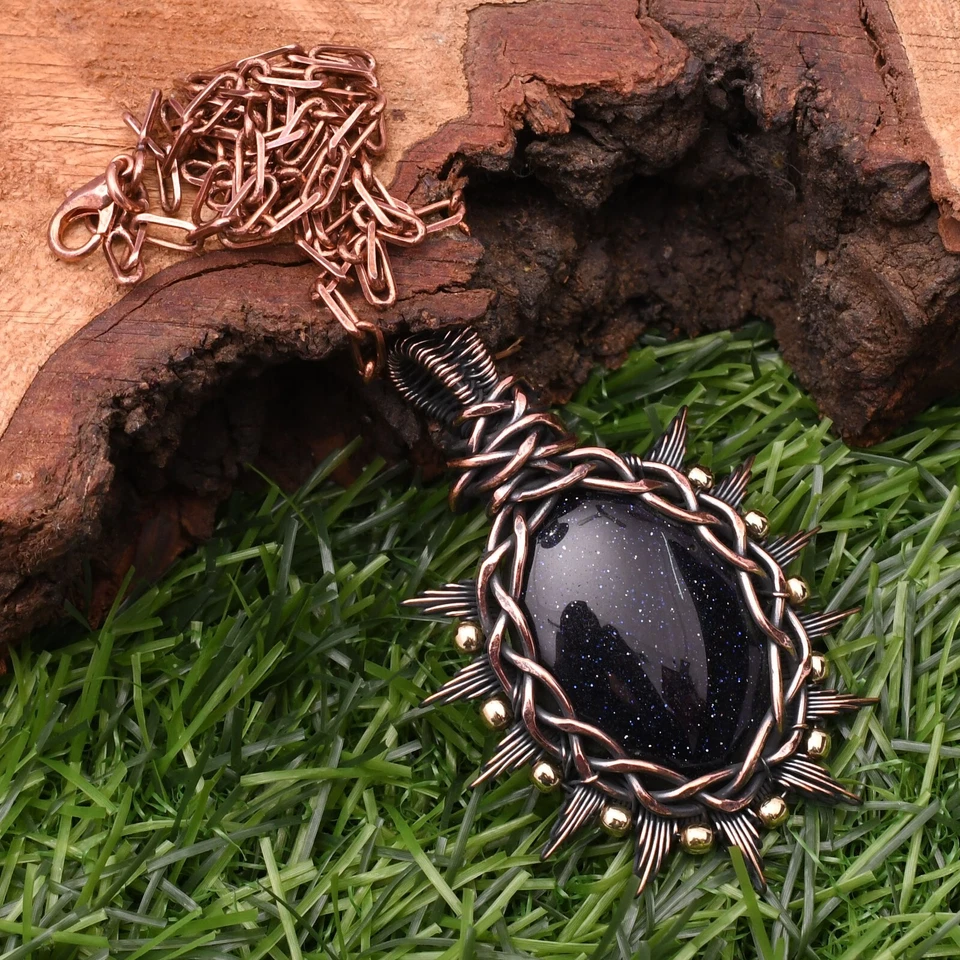 Colgante de joyería hecha a mano con envoltura de alambre de cobre piedra preciosa de sol azul 2,28" Foto 4 de 4