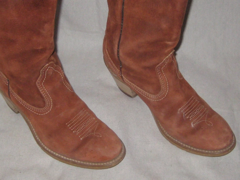 Botas de cuero gamuza vintage tacones apilados años 70 años 70 Rust Burnt Sienna 6.5? Foto 4 de 4