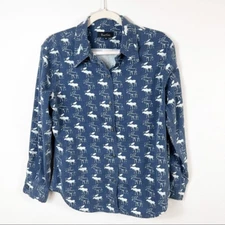 TRUE GRIT Woman’s Moose Blue Button Down Top Size M
