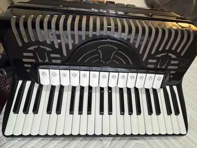 Bell Professional - 20C Accordion Custom Built by Scandalli