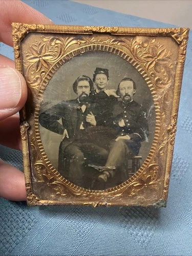 Vintage 3 People Tintype Photo Military Civil War Era 1860s 70s