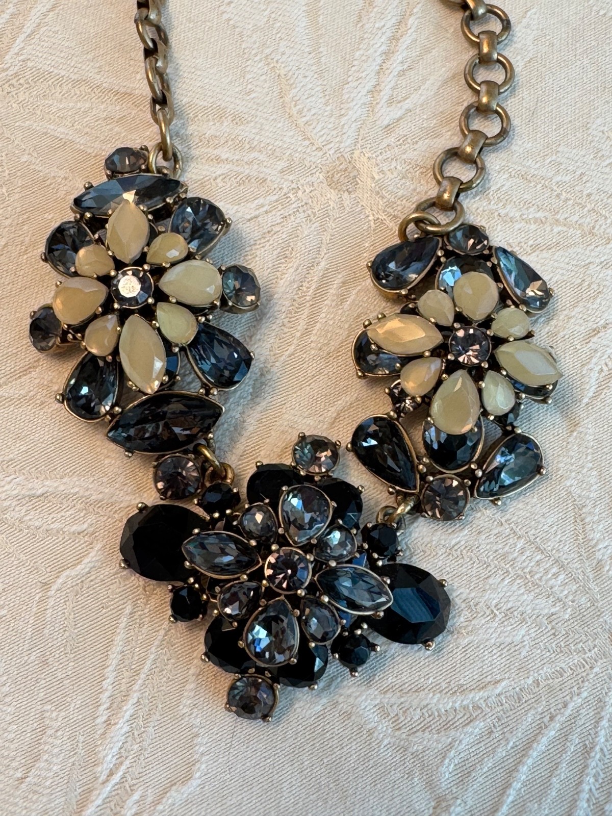 Dramatic J Crew Classic statement necklace - image 8