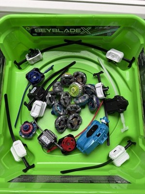 Beyblade X Beystadium Set grüne Arena inkl. Beyblades & Launcher