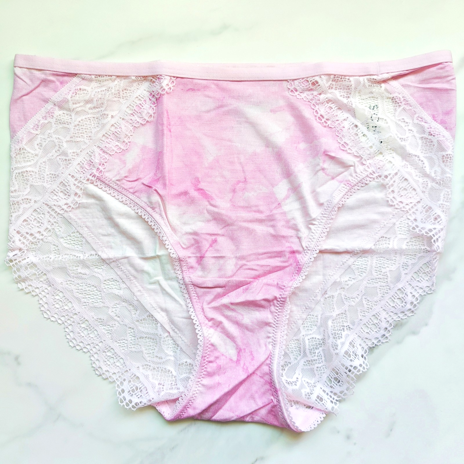 Soma Embraceable Enchanting Lace High-Leg Brief Panty Deep Dive Party Pink