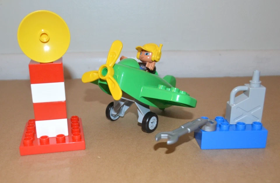 3 Lego Duplo Complete Sets My First Playhouse 10616 Backhoe Loader 10811 & 10808 - Image 4 of 4