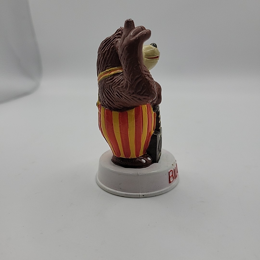 VTG Showbiz Pizza Rare Billy Bob PVC Figure Chuck E Cheese Approx. 3” Tall 80’s