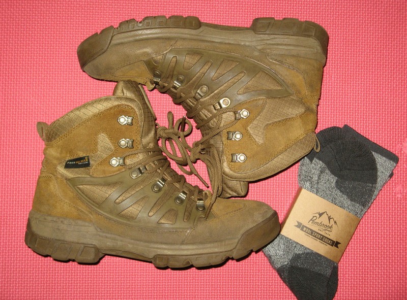 Men's ~Free Soldier~ Tactical Outdoor Coyote Brown Boots Size: 9 M + Wool Socks