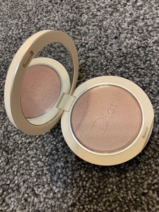 dior highlighter 05