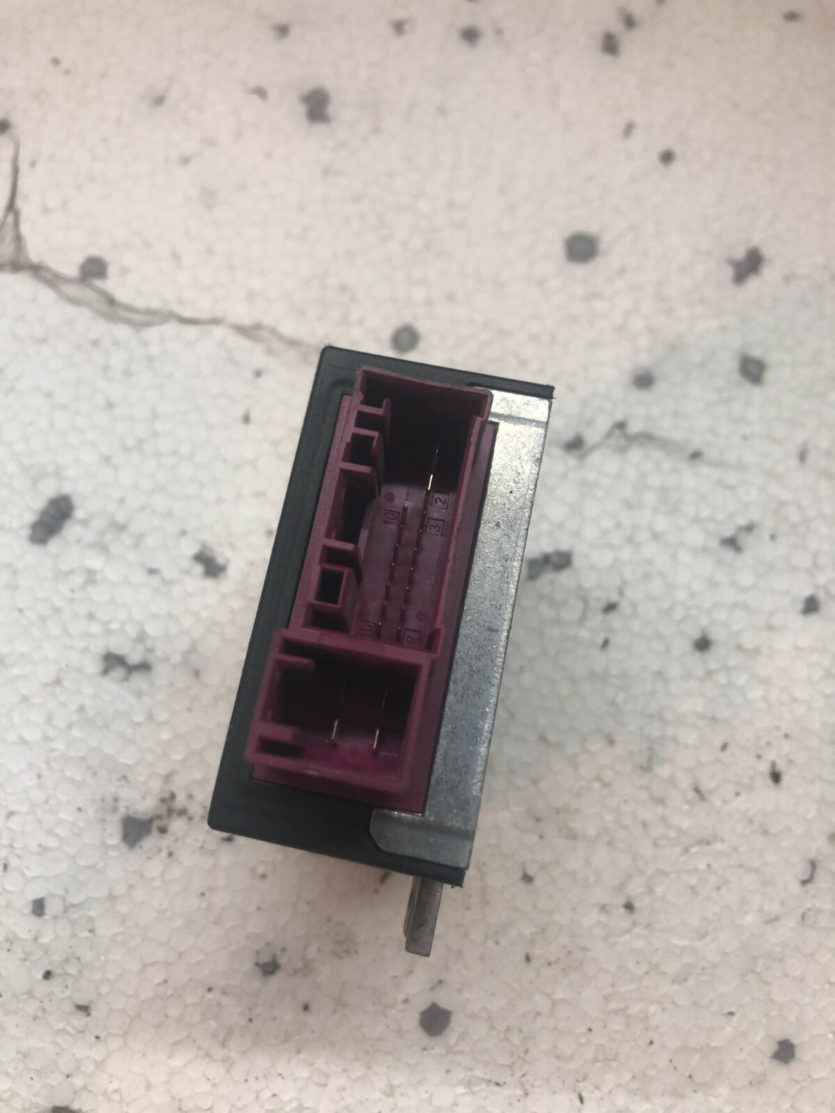 BMW E90 FUEL PUMP CONTROL MODULE RELAY EKPM2 1614 718042601 OEM eBay