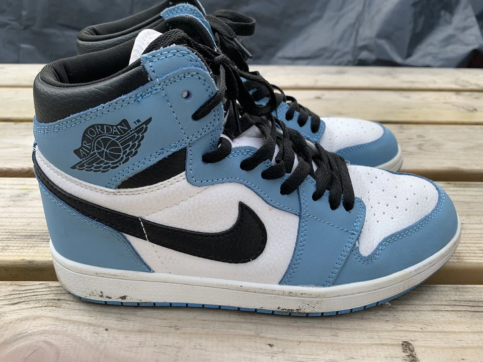 Men’s Nike Air Jordan 1 Retro High OG University Blue UK 8 US 9 EUR 42.5, photo 4 of 5