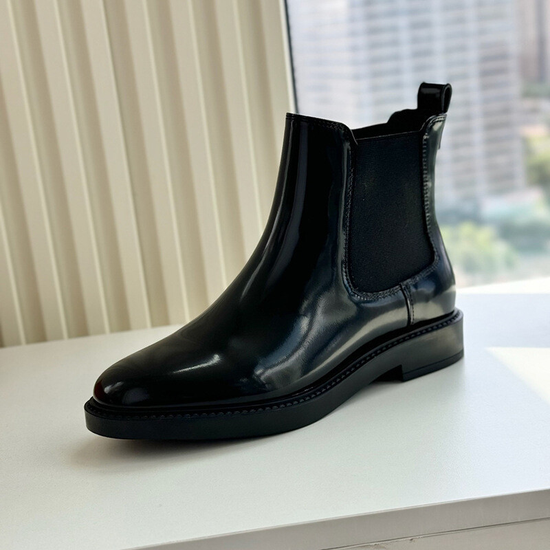 Tod's Women's Leather Shiny Short Chelsea Boots | eBay