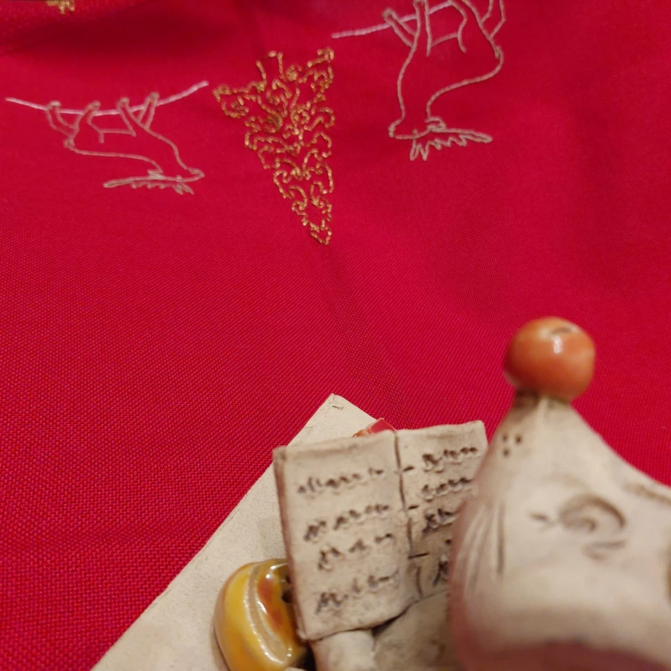 Buchstütze Keramik  Leseratte  - Bild 4 von 4