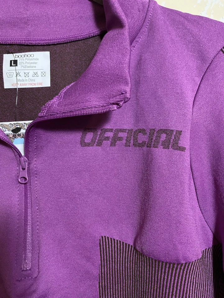 Top corto Boohoo para mujer talla L 1/2 cremallera mangas largas púrpura y negro nuevo con etiquetas Foto 3 de 4