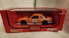 Racing Champions 1:24 Scale 1994 NASCAR Diecast! Shawna Robinson Polaroid #46