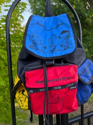 LeSportsac x Peanuts Voyager Backpack Snoopy and fiends second hand