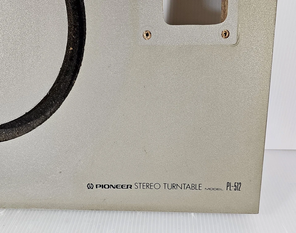 Плинтус проигрывателя Pioneer PL-512, оригинальная деталь от оригинального производителя - Изображение 3 из 4