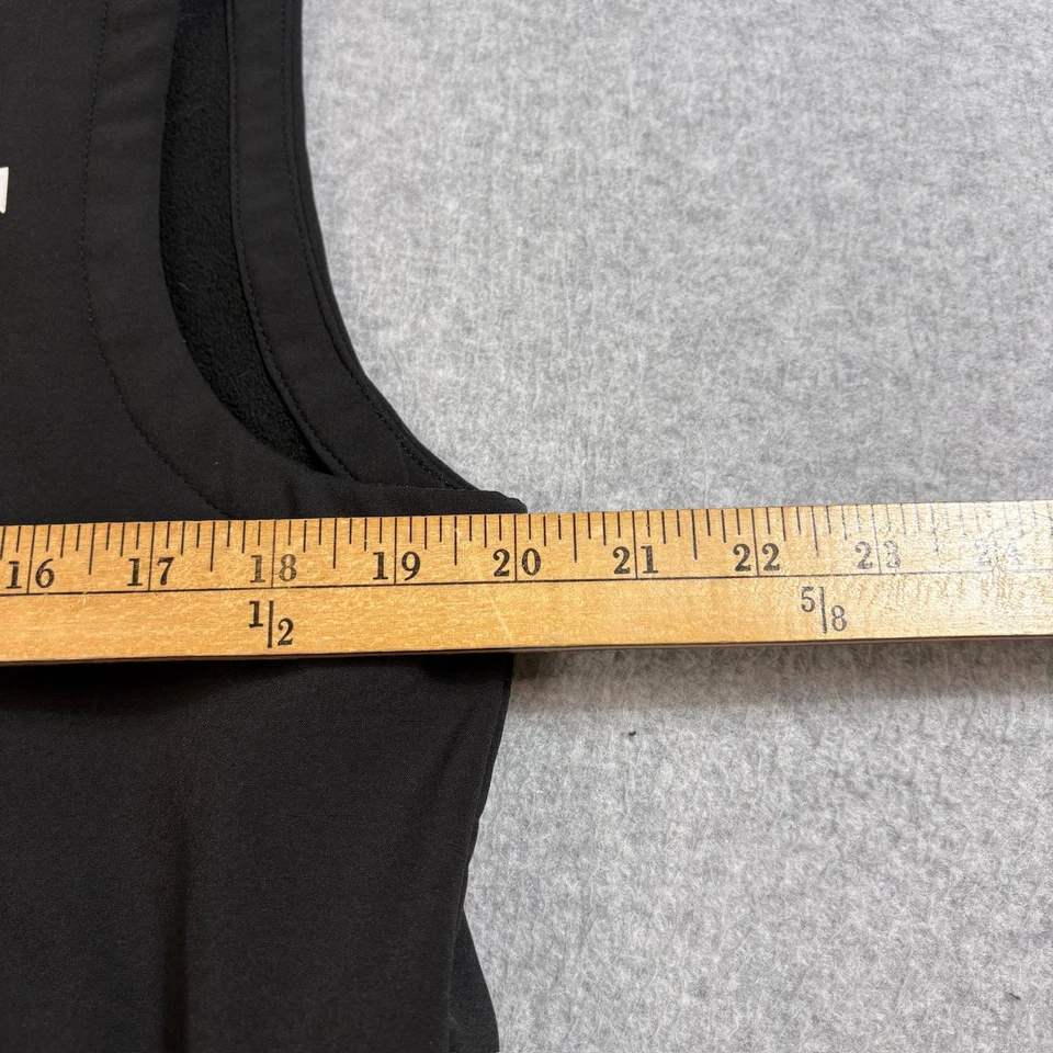 Peloton Stormtech Vest Mens Medium Softshell Sleeveless Zip Performance Training - Image 3 of 4