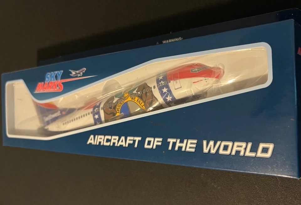 Skymarks 1:130 737-700 Southwest Airlines Missouri One Foto 4 de 4