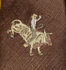1970s VINTAGE RATTLER MENS TIE  " BULL RIDER "  COUNTRY WESTERN COWBOY  56"