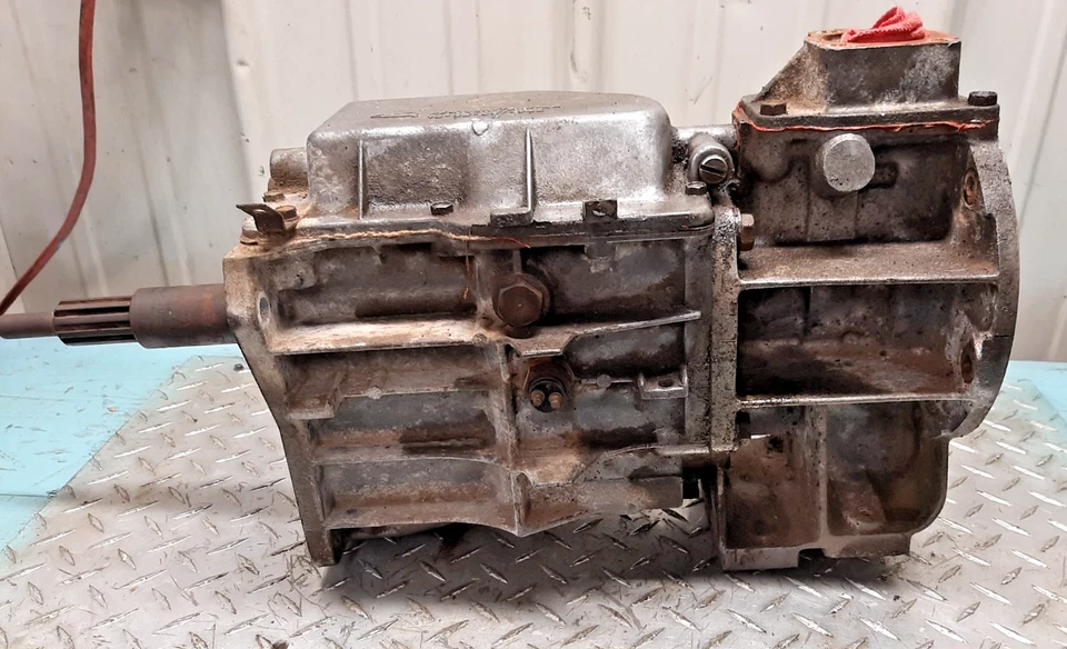 Jeep CJ SR4 1980-1981 transmisión 4 velocidades CJ5 CJ7 Scrambler envío gratuito Foto 2 de 4